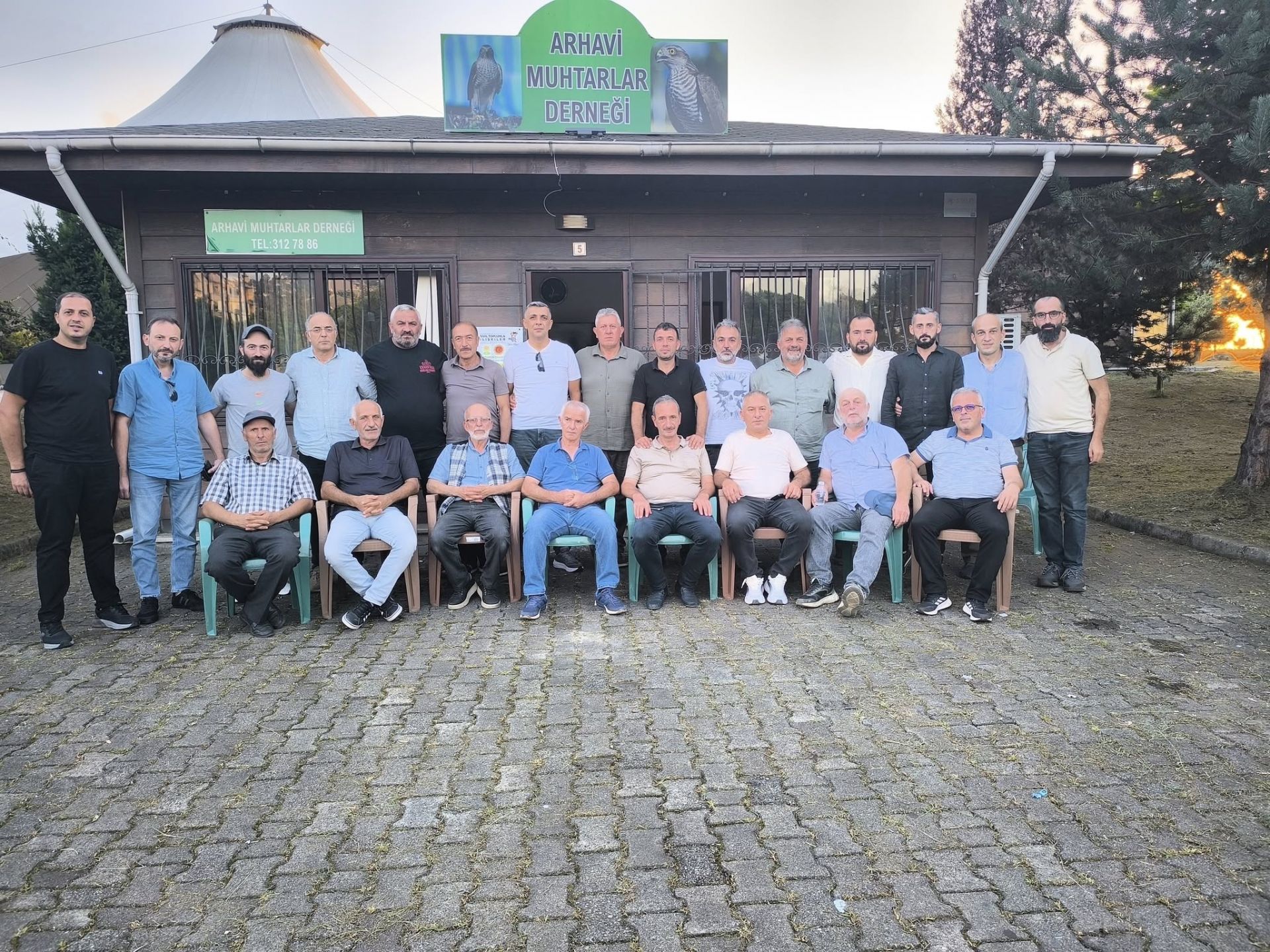 Muhtarlar Derneği: Çözülmeyen sorunlarımız için tüm Arhavi harekete geçmeli